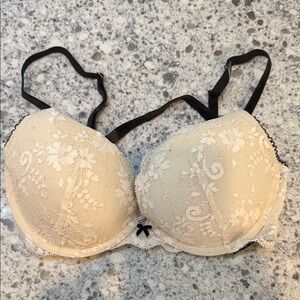 Victoria Secret Dream Angels Push Up ivory bra New size 32D